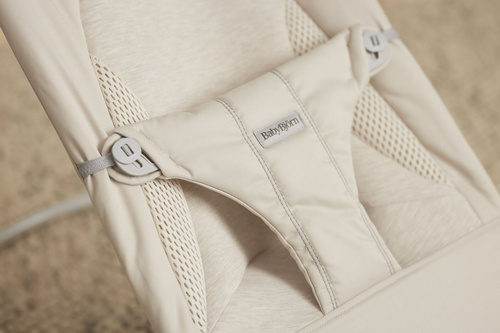 BABYBJORN - leżaczek BLISS WOVEN/JERSEY Tri Fabric, Jasny Beż